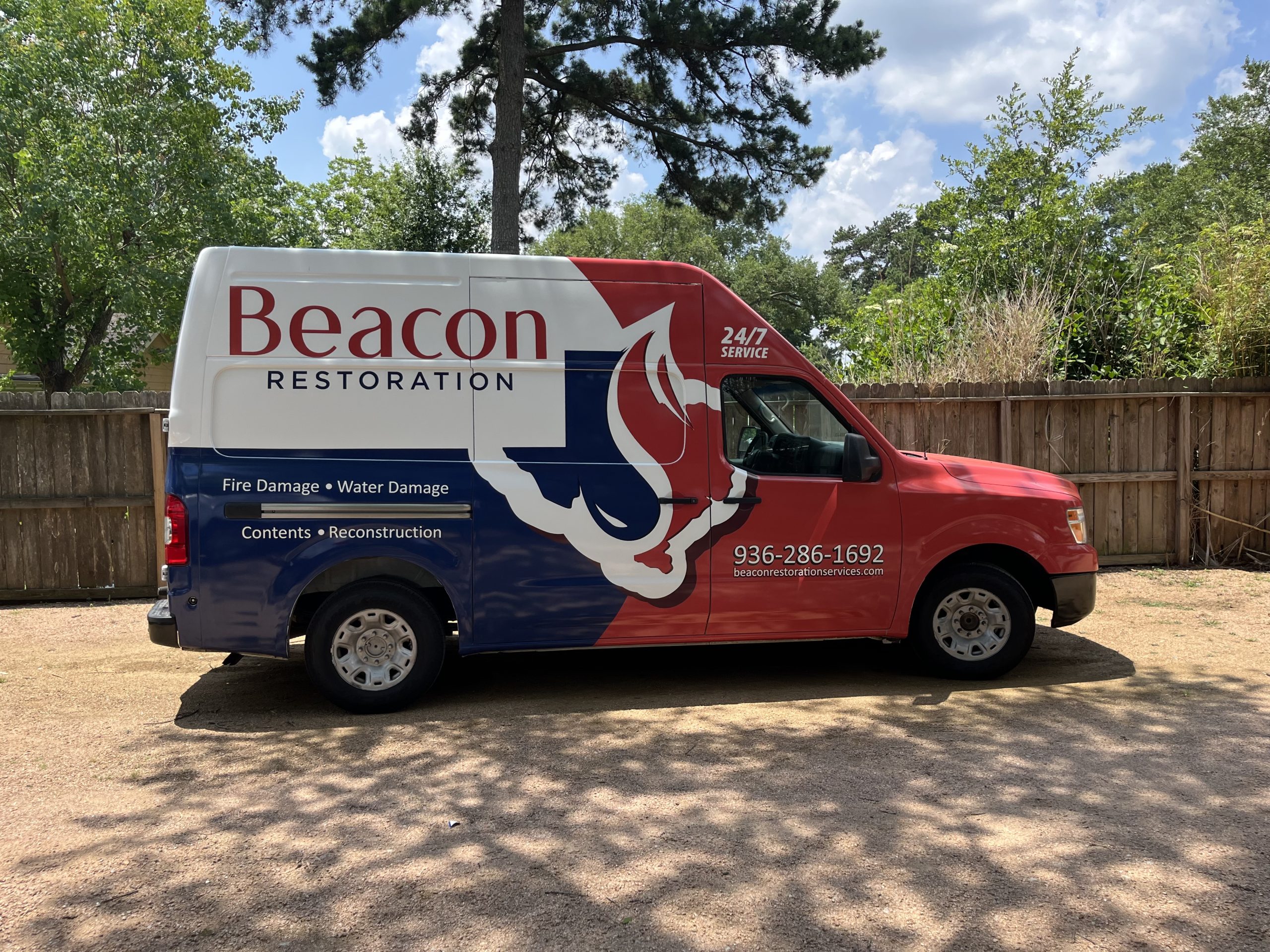 Rapid response vehicle from Beacon Restoration Services, dedicated to providing timely assistance in any commercial water damage concern.