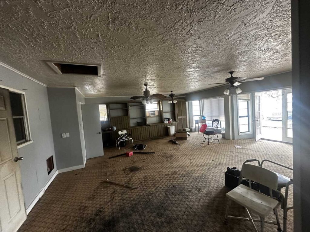 Water Damage Checklist: What to Do & Look For - Beacon Restoration